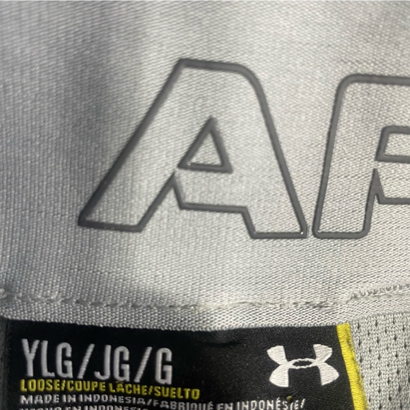 Under Armor Grey Youth Large baseball tee-ball patnts - Picture 4 of 10